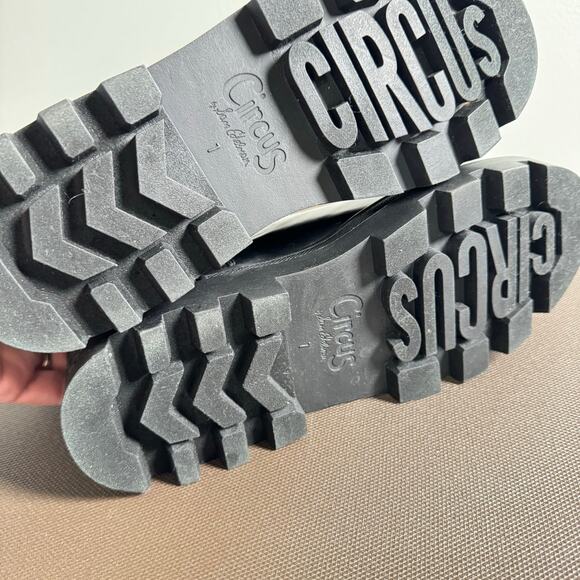 Circus Sam Edelman Pull On Boots Leather Ankle Chunky Lug Sole Outdoor Size 7 - Picture 3 of 7